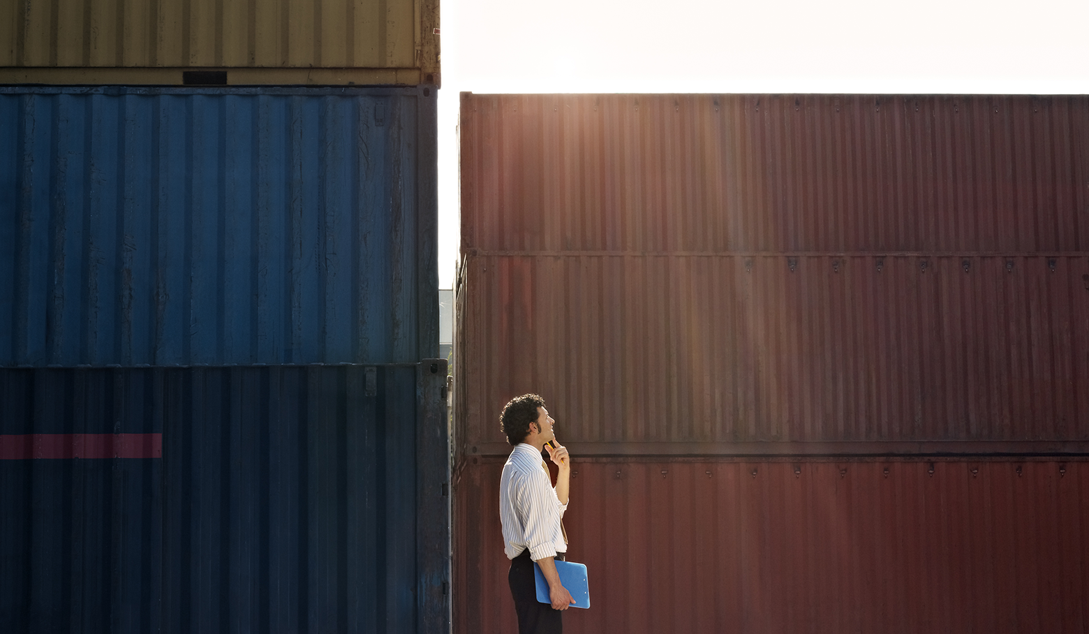 Your Guide to LCL (Less-than-Container Load) - The Pros and Cons
