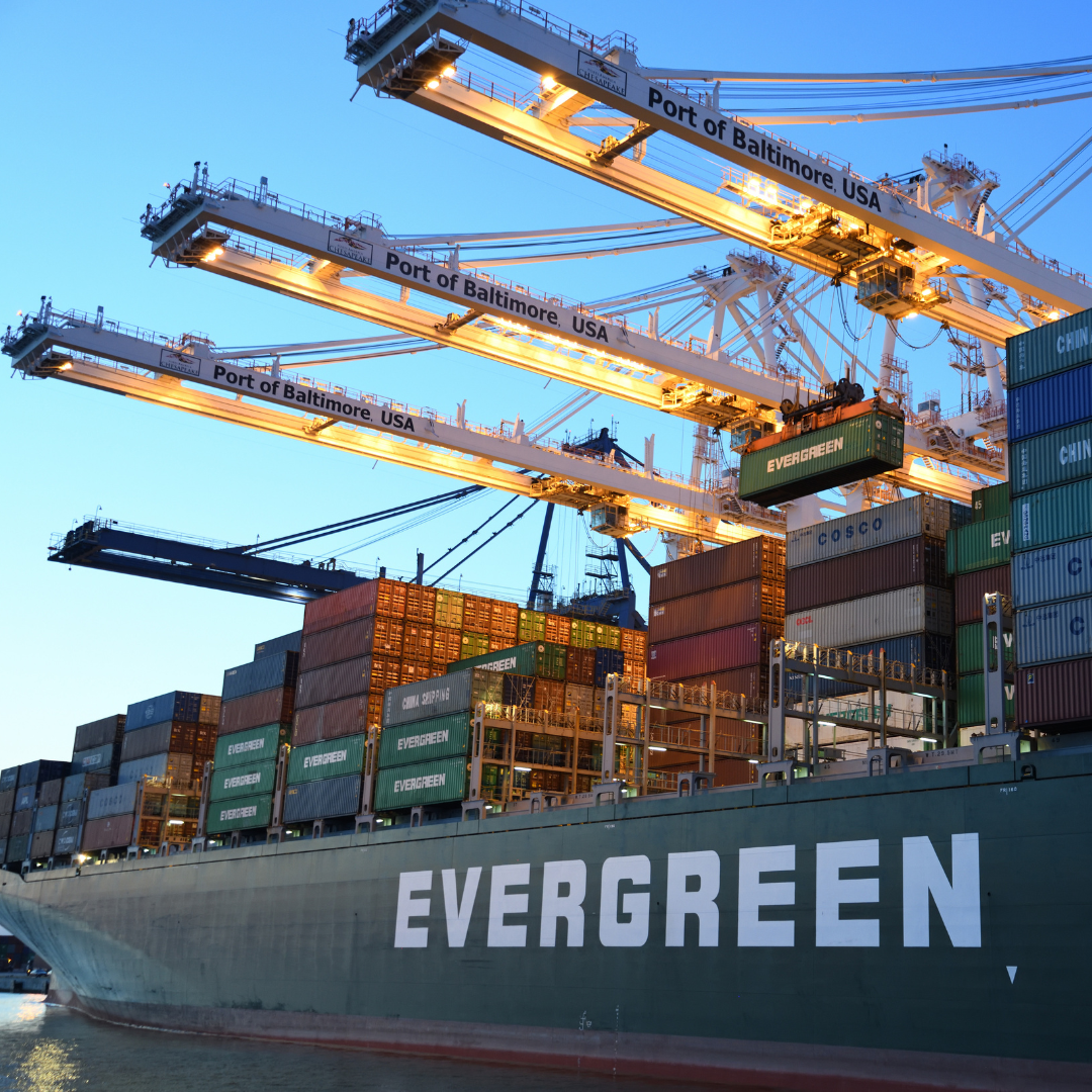 4 Benefits of Consolidating Your Shipments